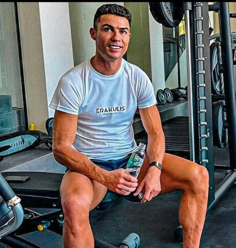 CR7
