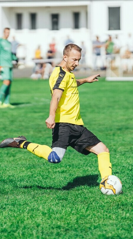 ball kicking