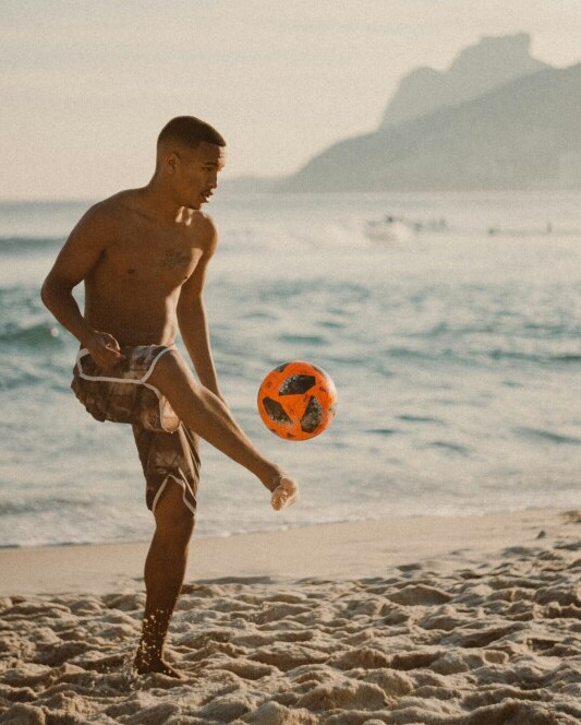soccer ball juggling