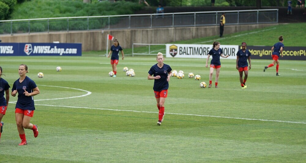 players sprinting