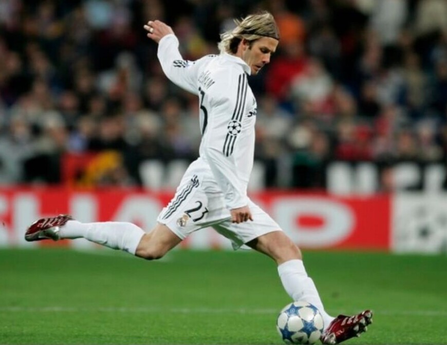 David Beckham free kick posture